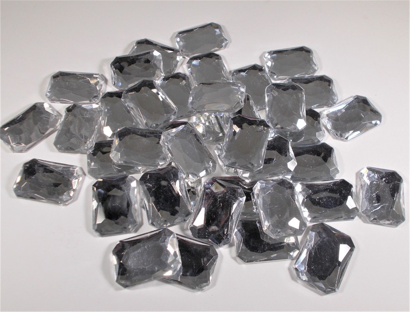 Vintage Slate Grey Acrylic Beads – Smooth Flat Ovals 25x18mm – Unused Craft Supply (Pack Of 12)